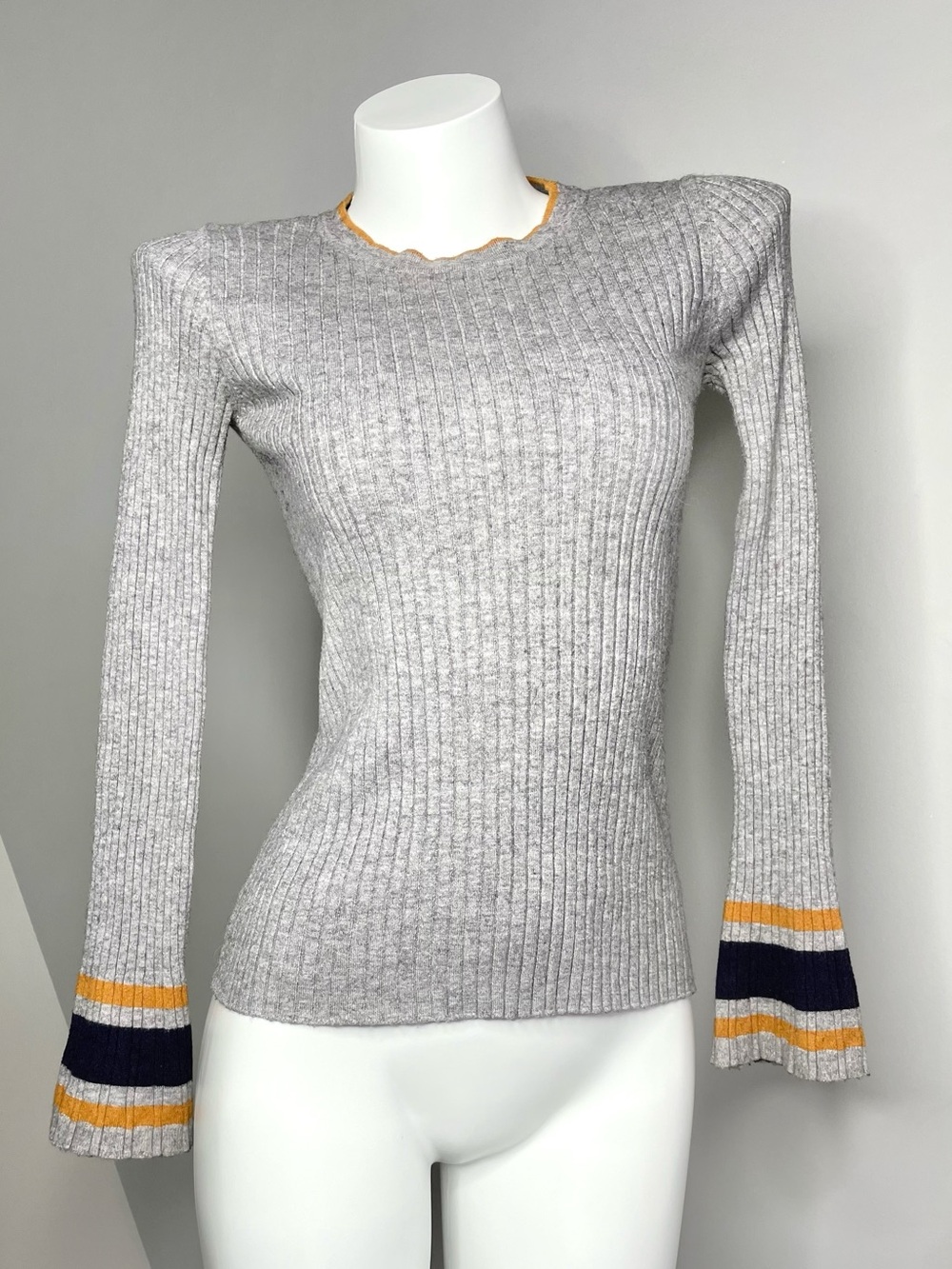 Vintage Gray Flared Sleeve Ribbed Sweater